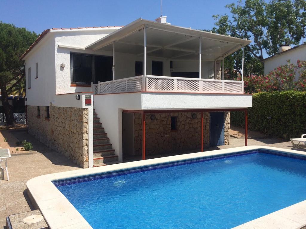 Willa Casa Lorca Roses Zewnętrze zdjęcie